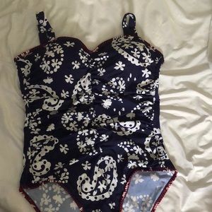 D&co one piece